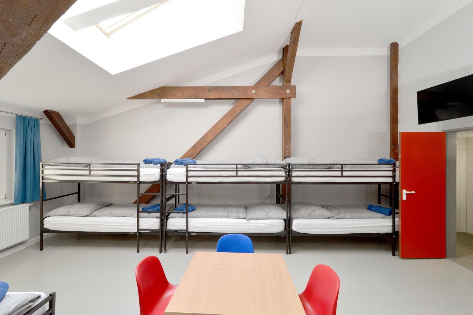 Hostel In 구벤 외부 사진